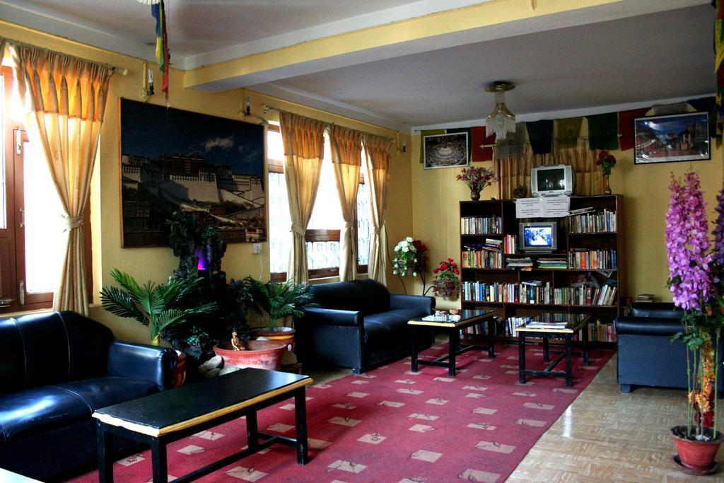 Elbrus Home Catmandu Exterior foto
